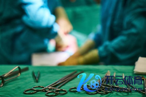 职守裁剪：雪花