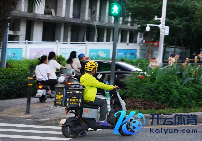 京东和好意思团46天内四次交锋 即时零卖战火升级